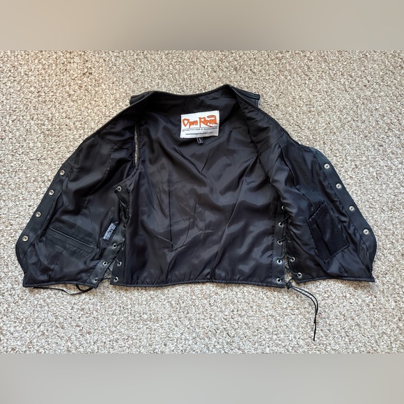 Open Road 100% Leather Women's Motorcycle Club-Style Vest Size Large - Picture 8 of 12